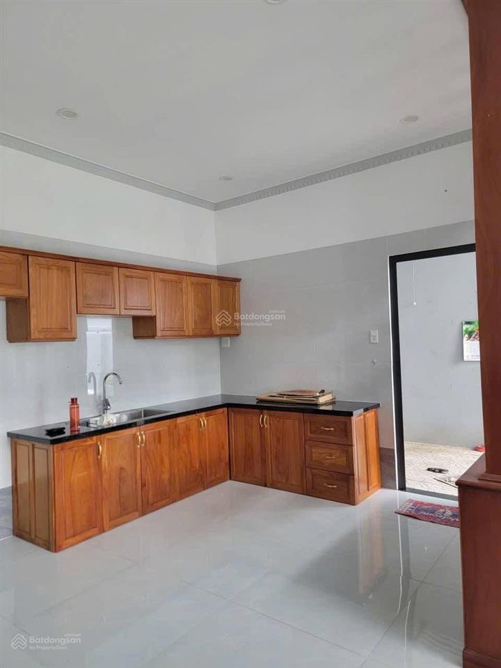 Cho thuê nhà trệt lửng, mới đẹp, diện tích rộng, lộ giới ô tô, ngay kdc bình nhựt, cần thơ