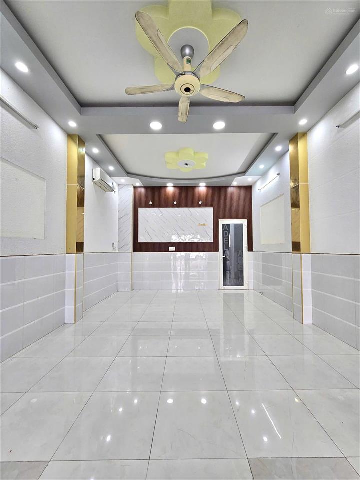 Cho thuê nhà 1 trệt 2 lầu sân thượng mặt tiền kinh doanh vp công ty đường trần hoàng na cần thơ