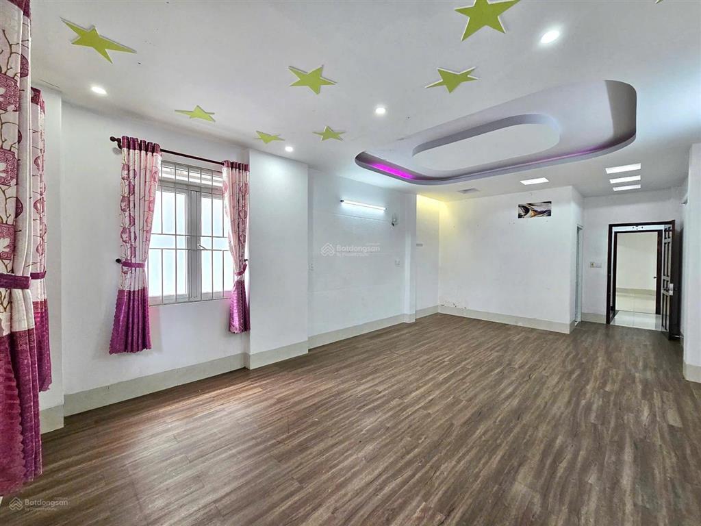 Cho thuê nhà 1 trệt 2 lầu sân thượng mặt tiền kinh doanh vp công ty đường trần hoàng na cần thơ