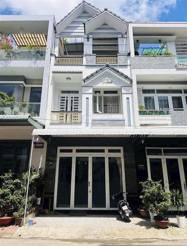 Cho thuê nhà 1 trệt 2 lầu mới đẹp kdc hưng phú, gần siêu thị go  cái răng tp cần thơ
