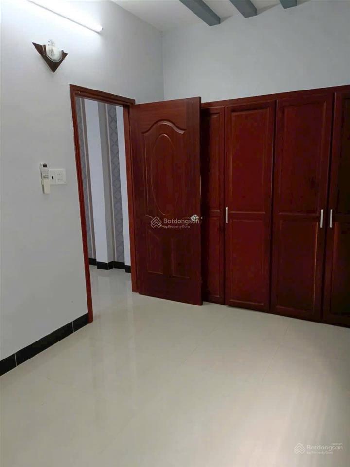 Cho thuê nhà 1 trệt 2 lầu mới đẹp kdc hưng phú, gần siêu thị go  cái răng tp cần thơ