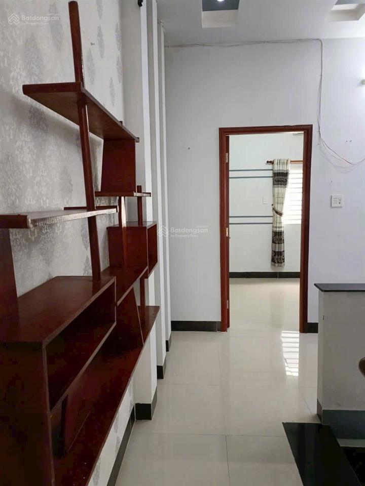 Cho thuê nhà 1 trệt 2 lầu mới đẹp kdc hưng phú, gần siêu thị go  cái răng tp cần thơ