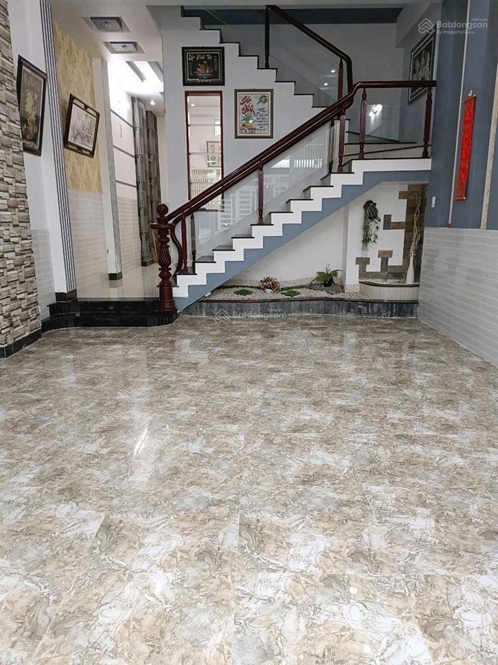 Cho thuê nhà 1 trệt 2 lầu mới đẹp kdc hưng phú, gần siêu thị go  cái răng tp cần thơ