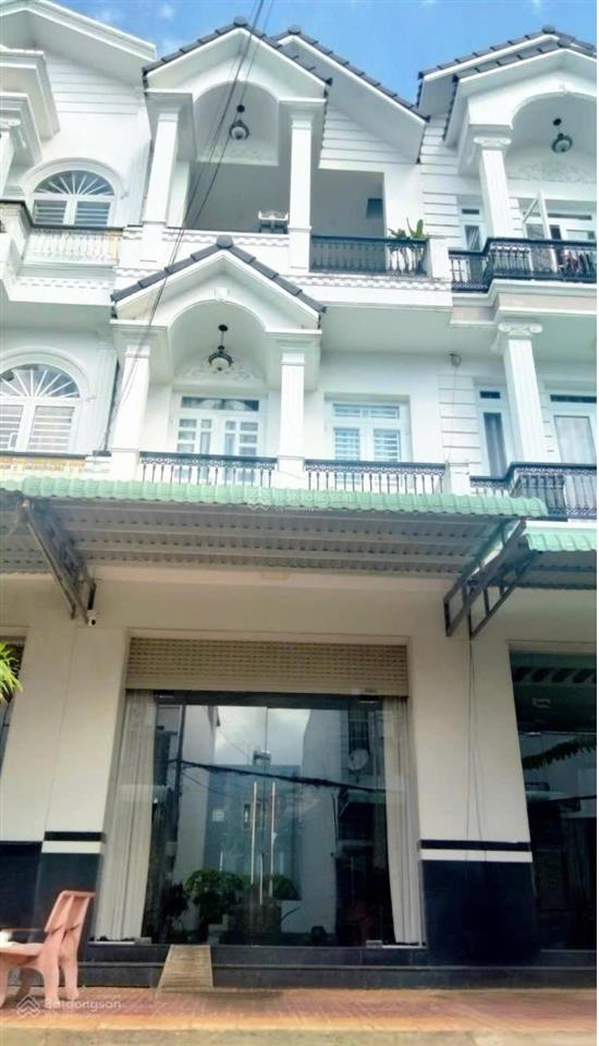 Nhà cho thuê 1 trệt 2 lầu mới đẹp sẵn nội thất thuận tiện ở kinh doanh vp công ty ngay kdc hưng phú