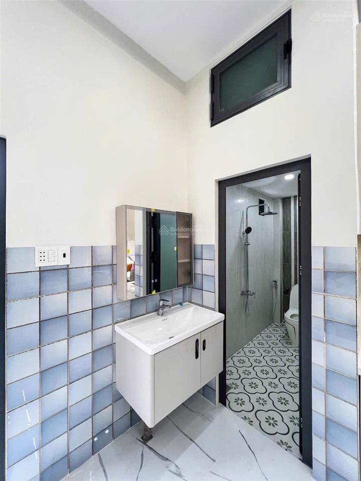 Bán nhà lầu thiết kế hiện đại xây mới lộ giới ô tô thông thoáng, gần bệnh viện nhi đồng