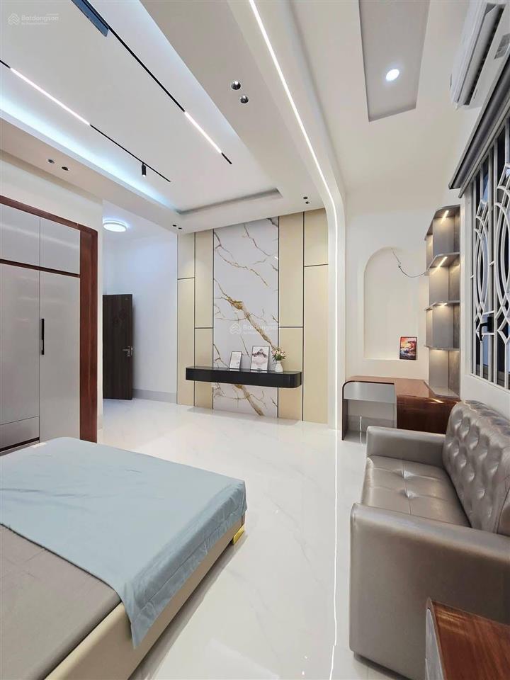 Nhà 1 trệt 2 lầu mới đẹp. cách siêu thị go 5 phút, ngay đường số 1 kdc văn hóa tây đô, cái răng