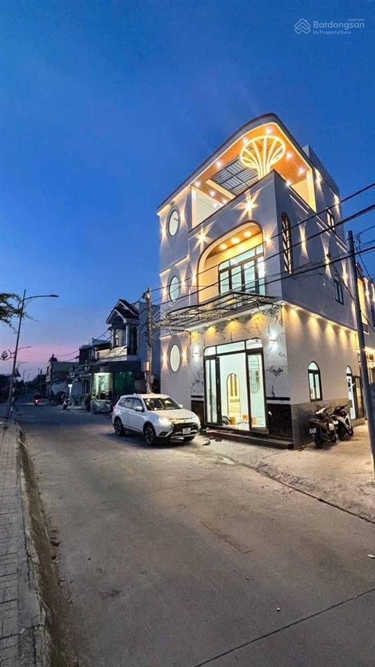 Giảm giá bán nhà 3 tầng mới đẹp mặt kinh doanh view chợ nổi cái răng cách chợ an bình 200m