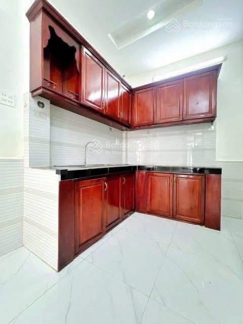 Bán nhà 1 trệt 1 lửng lộ giới ô tô nhà cách kdc đại ngân 100m, gần trường đại học y dược tp cần thơ