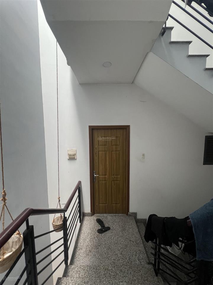 Nguyên căn nhà mặt tiền đường dương đức hiền, p. tây thạnh 5,1x20m 3,5 tấm