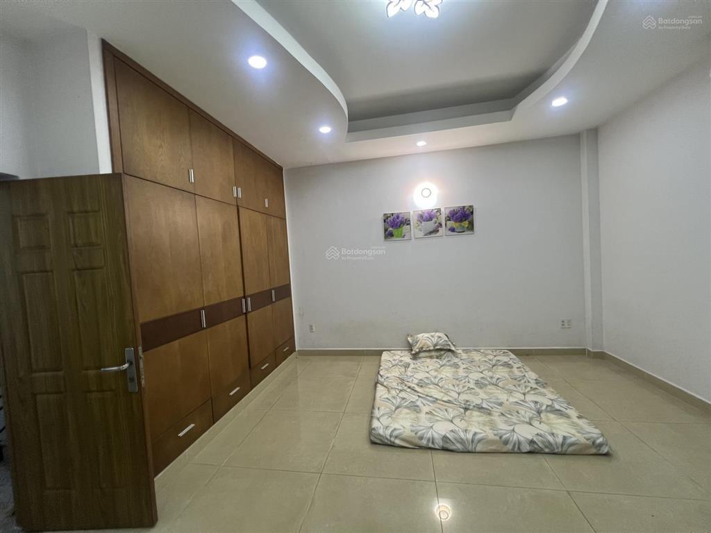 Nguyên căn nhà mặt tiền đường dương đức hiền, p. tây thạnh 5,1x20m 3,5 tấm