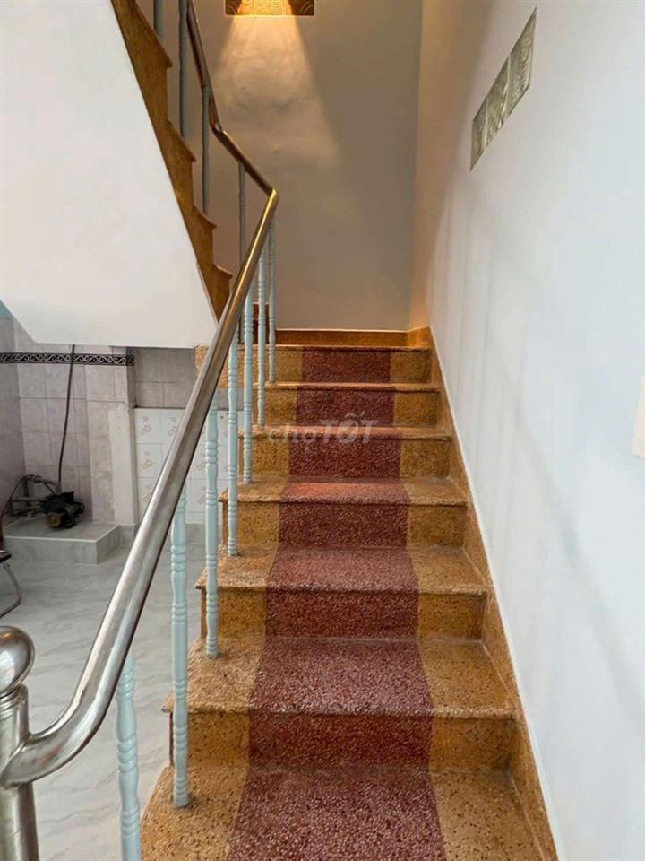 BÁN NHÀ 2 MẶT TIỀN NỘI KHU ẨM THỰC Q6