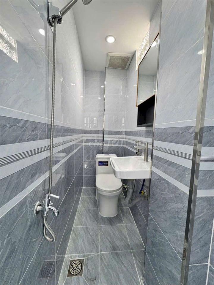 Nhà Hẻm 152 Đường Lạc Long Quân, Quận 11