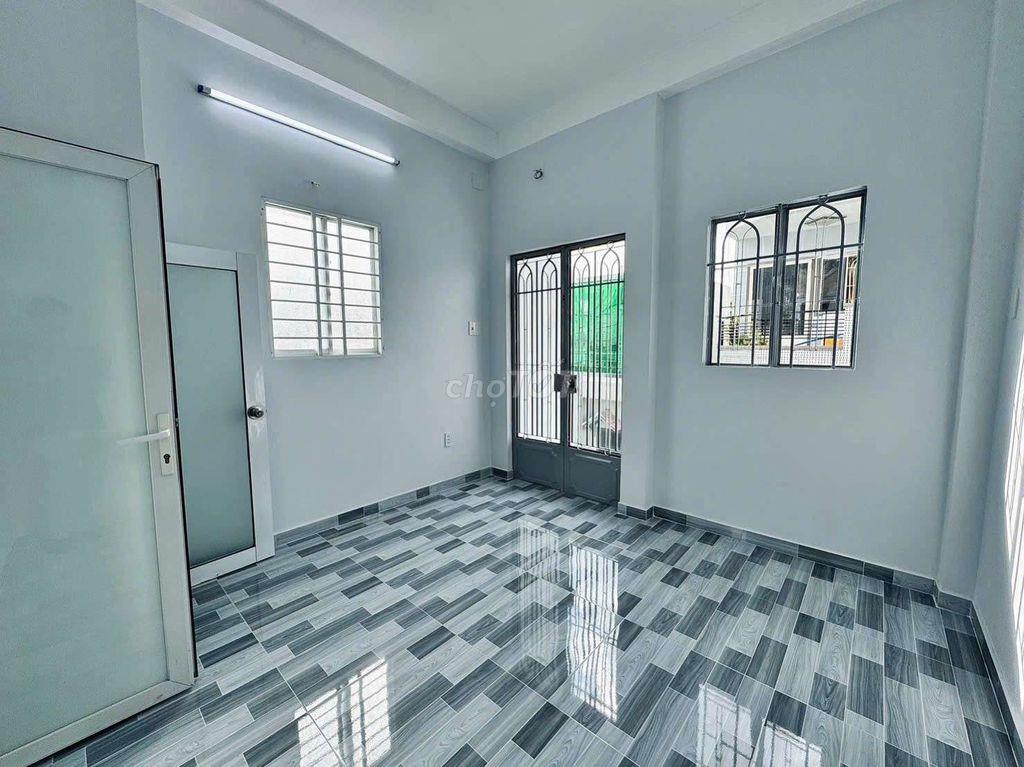 Nhà Hẻm 152 Đường Lạc Long Quân, Quận 11