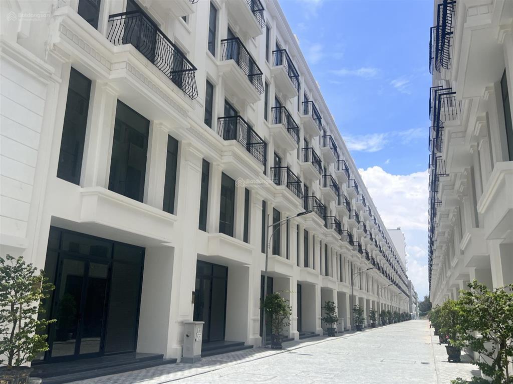 Bán shophouse view đẹp tại 888 hùng vương, 6,3 tỷ