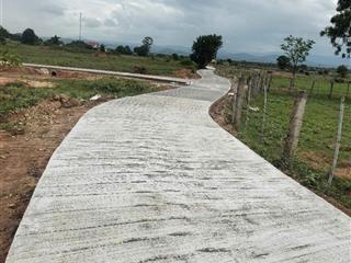 Bán 1000m2 đất cách ql chỉ 400m, bê tông, ô tô tận nơi, 195 triệu à, rẻ