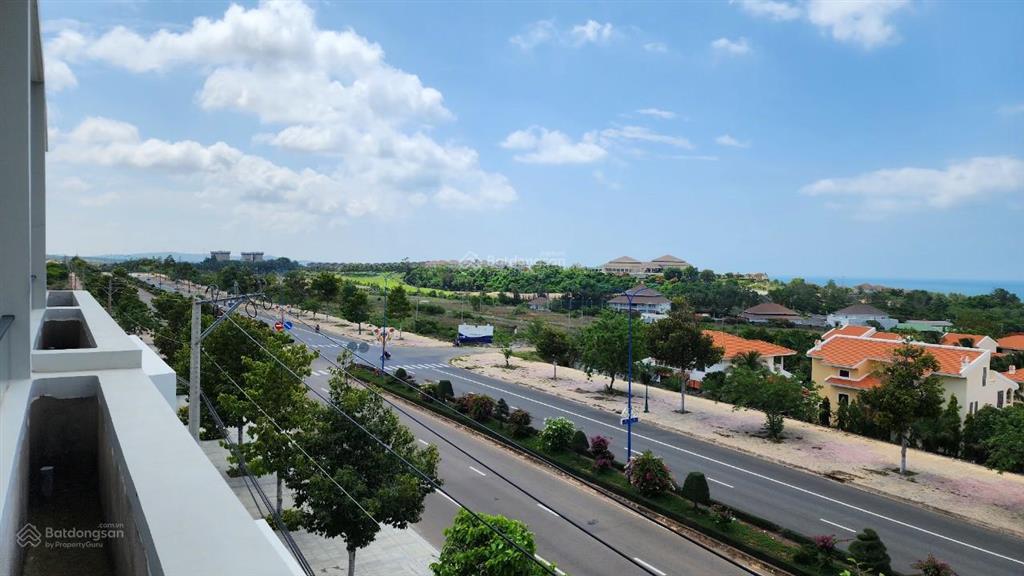 Siêu phẩm nhà phố mặt tiền võ nguyên giáp, summerland mũi né, view biển  giảm 1 tỷ còn 11 tỷ