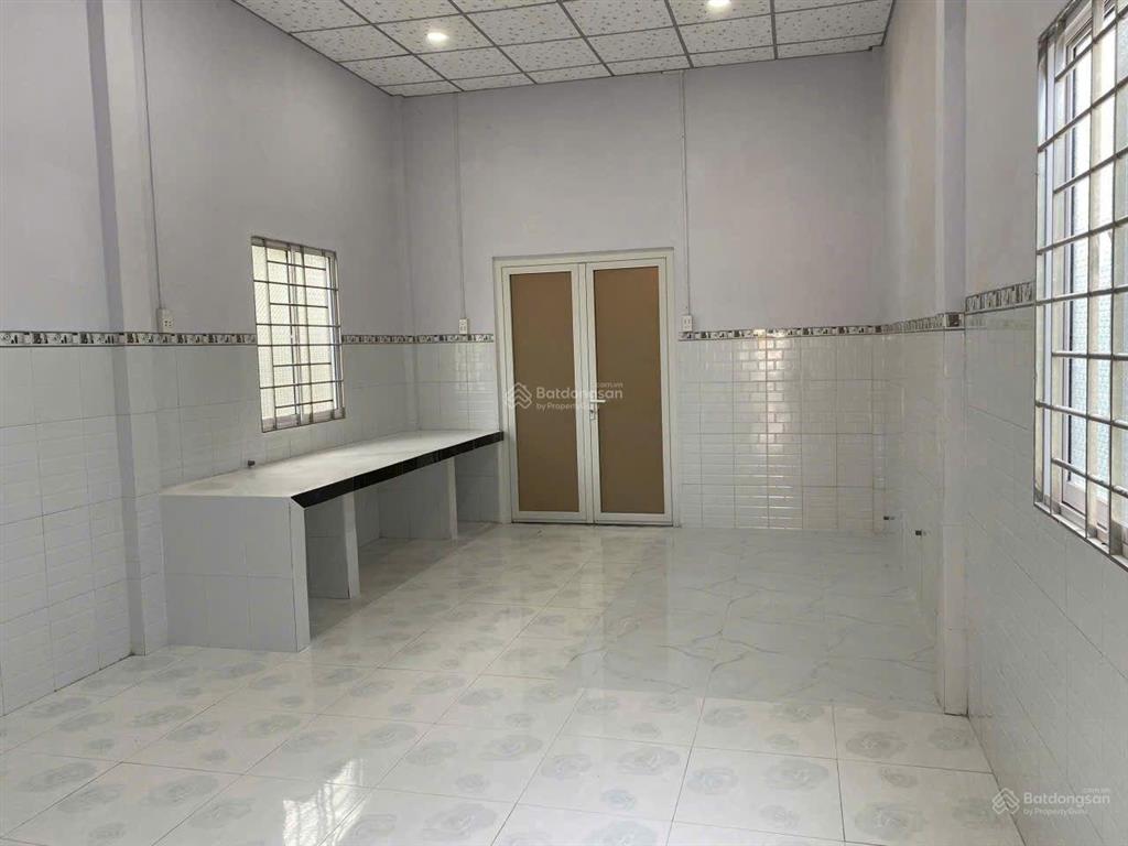Bán gấp nhà riêng tại 2/219 ấp bình hòa, tân trụ, long an, 2,3 tỷ, 108m2