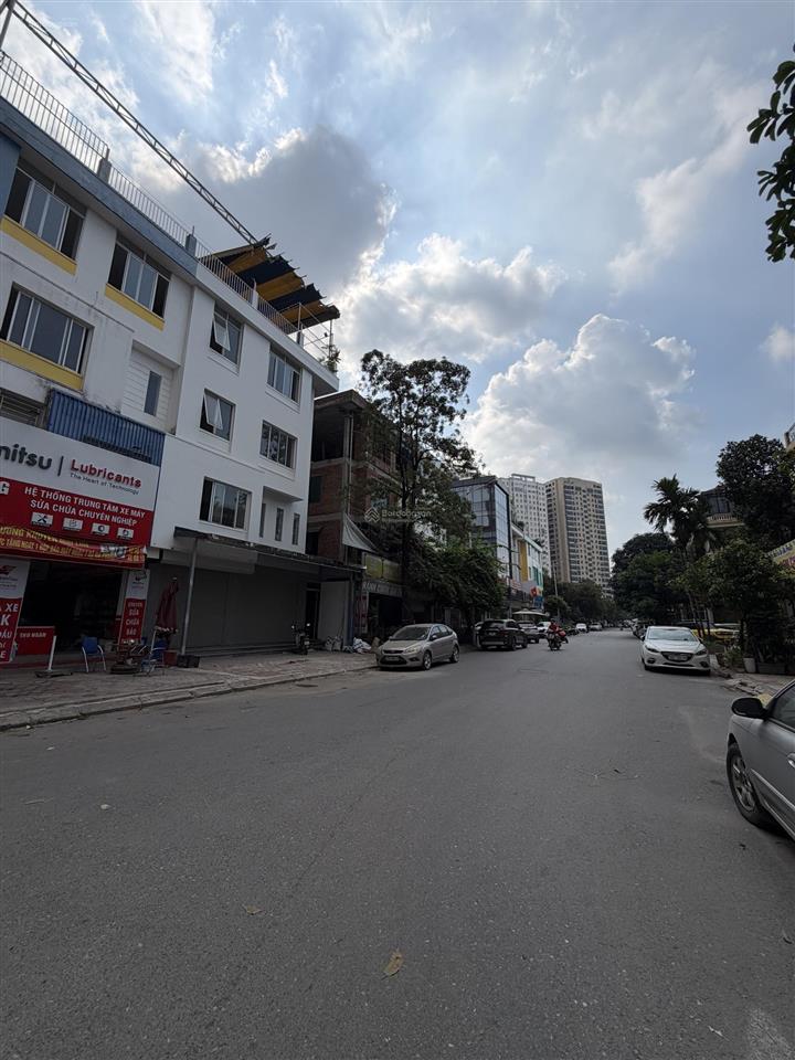Bán nhà 4 tầng lk3, 115m2, giá thỏa thuận tại khu đô thị văn khê, vị trí vip, kinh doanh đỉnh