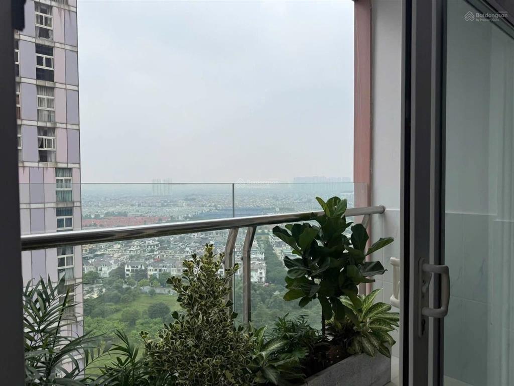 Chính chủ cần bán cc 3pn 116m2 tại 103 usilk city, hà đông, giá thỏa thuận bao đẹp tốt
