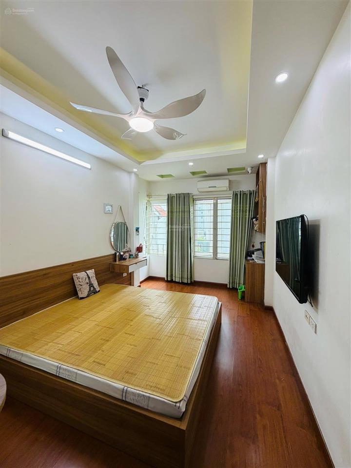 Bán nhà riêng tại ngõ 59 thanh liệt, giá thỏa thuận, 42 m2, 6pn, 4wc