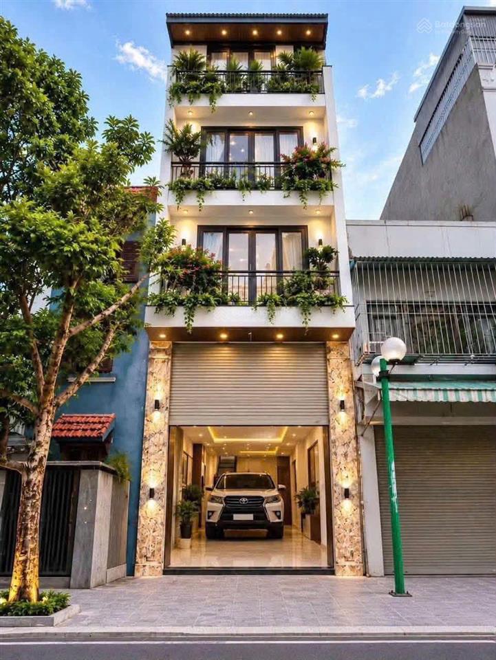 Chính chủ cắt lỗ 5 tỷ bán gấp nhà phân lô 5,5 tầng tại linh đàm, hoàng liệt, hà nội, đẹp víp