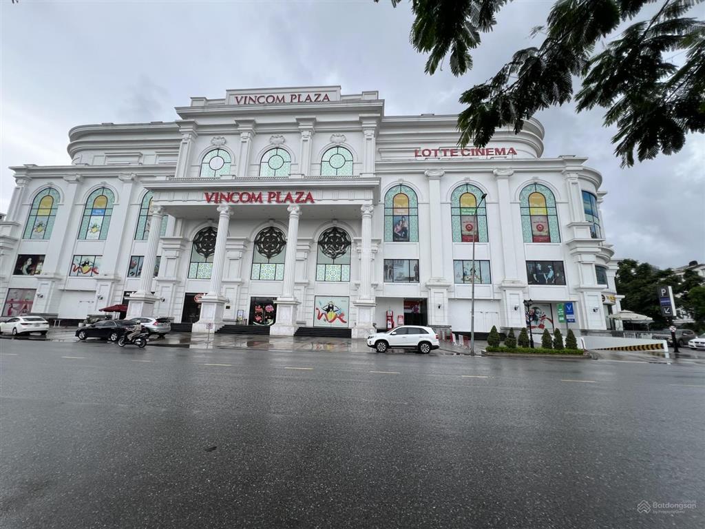 Cắt lỗ 3 tỷ vincom lê thánh tông 77m2  hoàn thiện full nội thất có thang máy  chỉ còn 11,5 tỷ