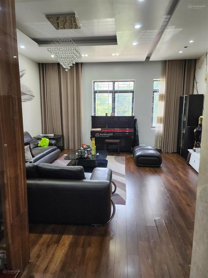 Cắt lỗ 3 tỷ vincom lê thánh tông 77m2  hoàn thiện full nội thất có thang máy  chỉ còn 11.5 tỷ