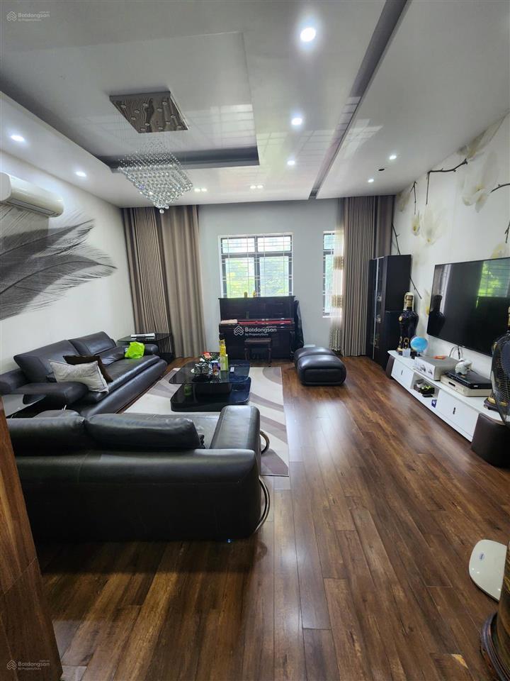 Cắt lỗ 3 tỷ vincom lê thánh tông 77m2  hoàn thiện full nội thất có thang máy  chỉ còn 11.5 tỷ
