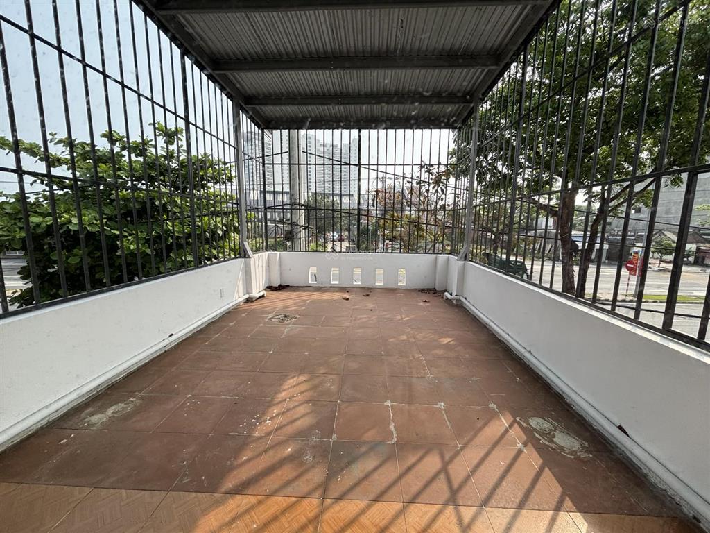 Bán nhà 2,5 tầng dt 192m2 mặt tiền nguyễn lương bằng giá chỉ 8 tỷ