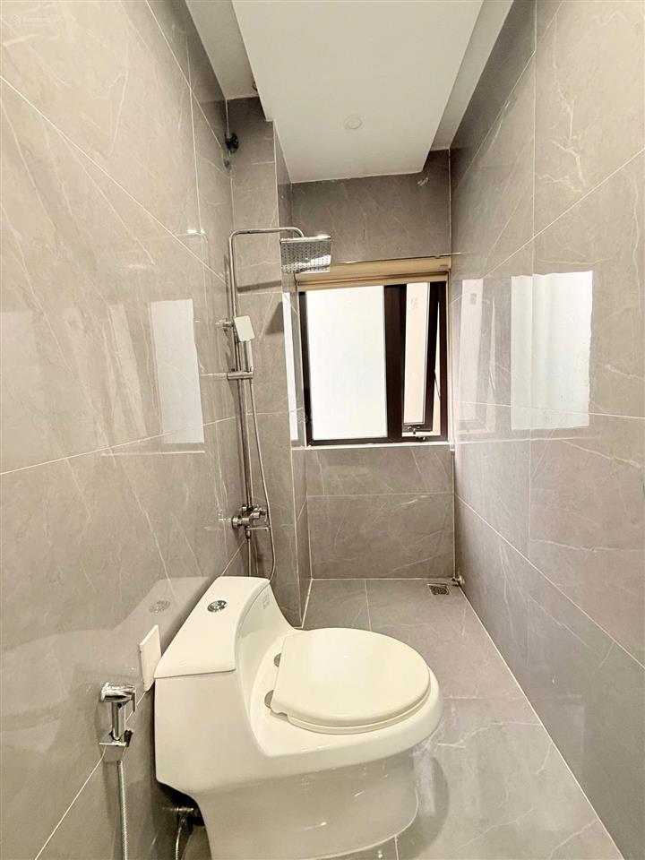Cho thuê nhà 3 tầng đầy đủ nội thất ngay biển đà nẵng đường phùng chí kiên