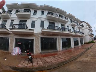 Shophouse 3 tầng chợ mới pơngdrang, bàn giao thô cần bán