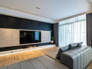 Cần bán căn góc chung cư lancaster núi trúc, căn hoa hậu view hồ tây 172m2