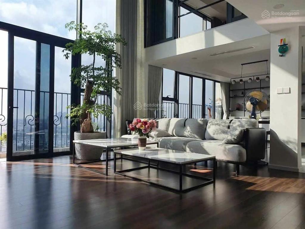 Bán penthouse lancaster lumainrie 1152 đường láng 305m2 hoàn thiện full nội thất view hồ tây