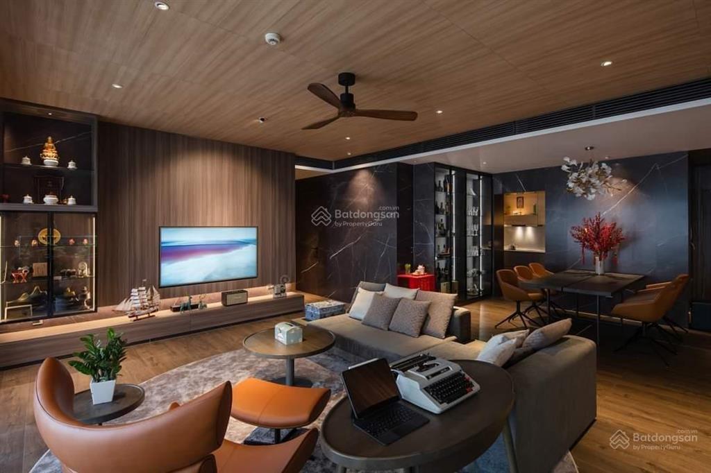 Chính chủ bán căn hộ lancaster núi trúc diện tích 94m2
