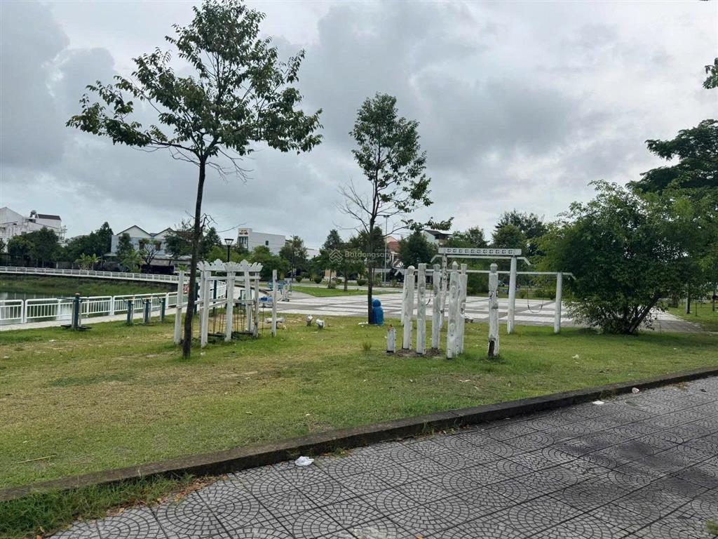 Bán nhà 3 tầng view hồ trảng kèo dòng tiền hơn 200tr/ tháng.