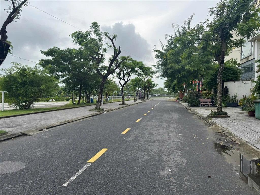 Bán nhà 3 tầng view hồ trảng kèo dòng tiền hơn 200tr/ tháng.