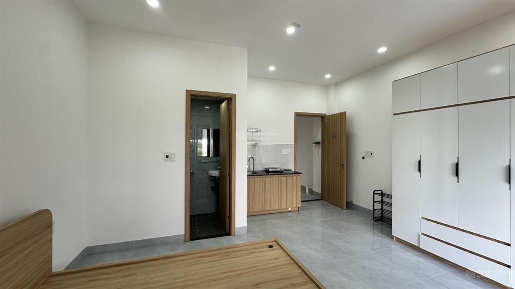 Căn hộ cho thuê gần hoà xuân gía rẻ chỉ 4,5 triệu/tháng.