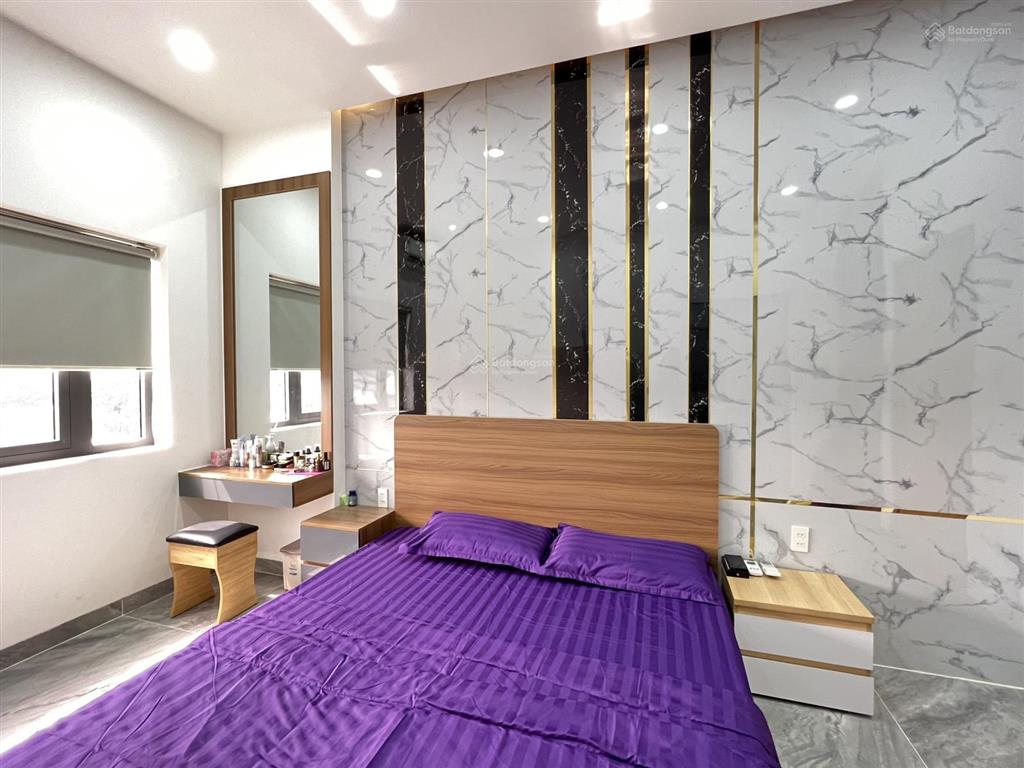 Bán nhà riêng 3 tầng. tại dx 042, phú mỹ, thủ dầu một, 150m2, chính chủ đẹp, nhiều tiện ích