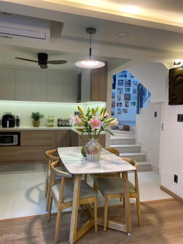 Nhà vườn ngay vincom nam long liền kề trục lý phục man 107m2 3pn di chuyển q4 chỉ 5 phút