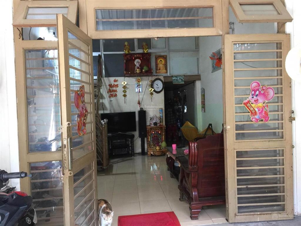 Chính chủ lâu đời hẻm 3m thông 64m2 ngang 4m vuông vức cách phú mỹ hưng 700m không quy hoạch