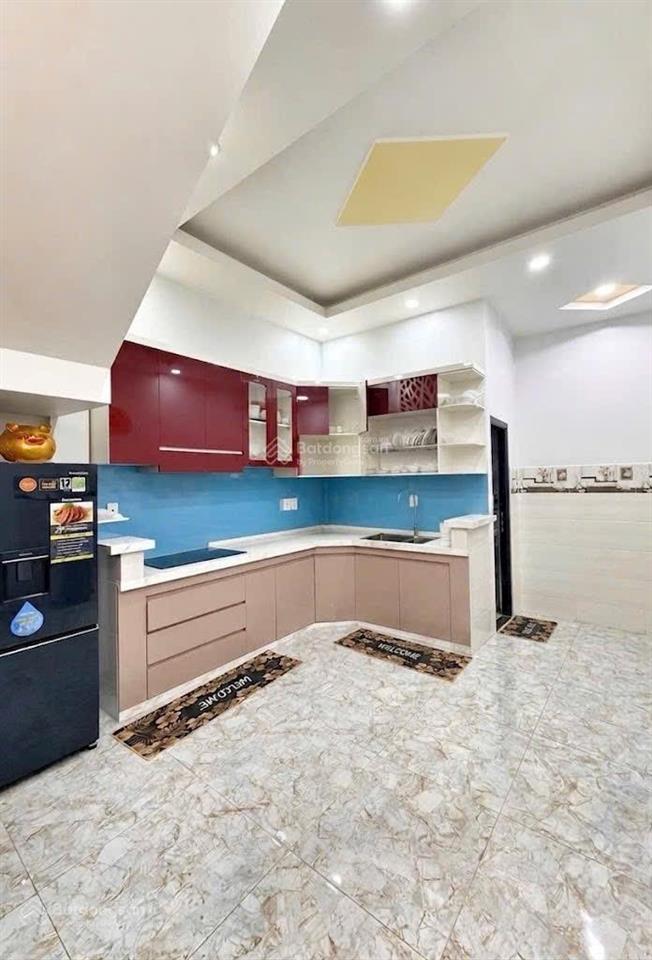 Nhà 2 tầng ngay trung tâm q7 cách hxh 40m 48m2 ngang 4m đúc chắc chắn kdc hiện hữu