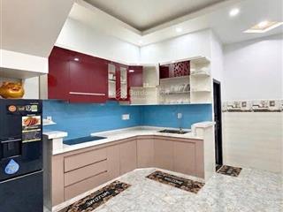 Nhà 2 tầng ngay trung tâm q7 cách hxh 40m 48m2 ngang 4m đúc chắc chắn kdc hiện hữu