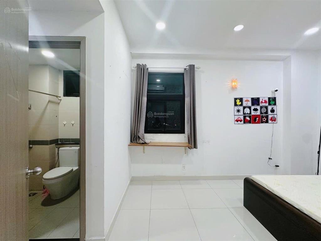 Căn hộ liền kề phú mỹ hưng (500m) 58m2 2pn tầng cao view sông sài gòn