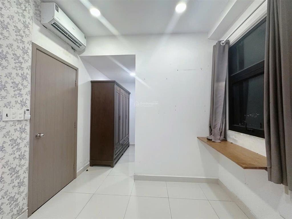 Căn hộ liền kề phú mỹ hưng (500m) 58m2 2pn tầng cao view sông sài gòn