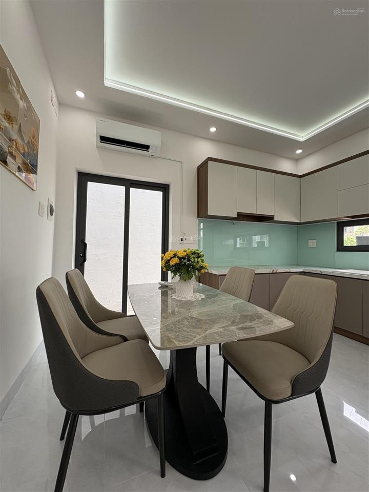 Nhà mới nguyên căn (100%) cạnh nam long trần trọng cung ngang 8m vuông vức đầy đủ nội thất
