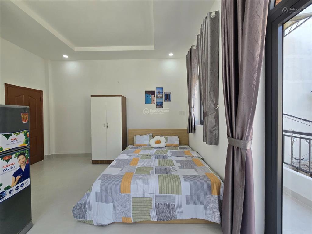 Căn hộ dịch vụ mới 100%, đầy đủ nội thất vào ở ngay, 7tr, camera 24/24 an ninh