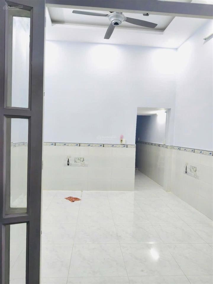 Nhà 2 tầng ngay trung tâm him lam (tân hưng), cạnh cầu nguyễn khoái không quy hoạch