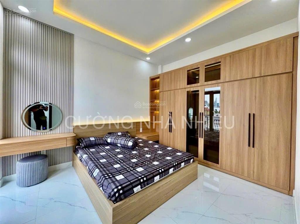 Nhà mới nguyên căn 3 tầng ngay trung tâm tân hưng nhà mới vào ở ngay đầy đủ nội thất rất thoáng