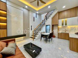 Nhà mới nguyên căn 3 tầng ngay trung tâm tân hưng nhà mới vào ở ngay đầy đủ nội thất rất thoáng