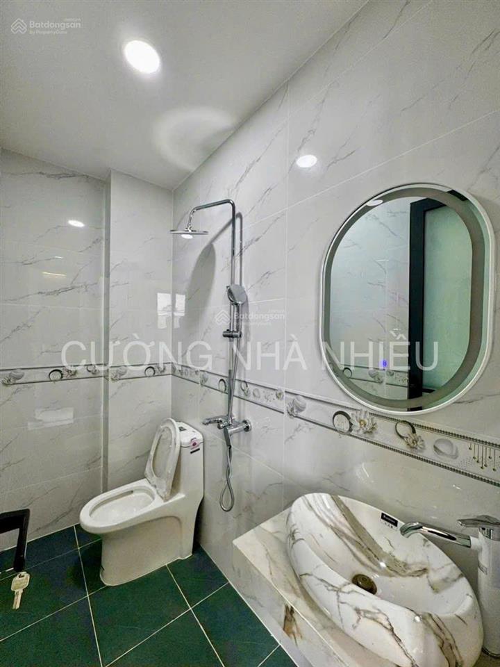 Nhà mới nguyên căn 3 tầng ngay trung tâm tân hưng nhà mới vào ở ngay đầy đủ nội thất rất thoáng
